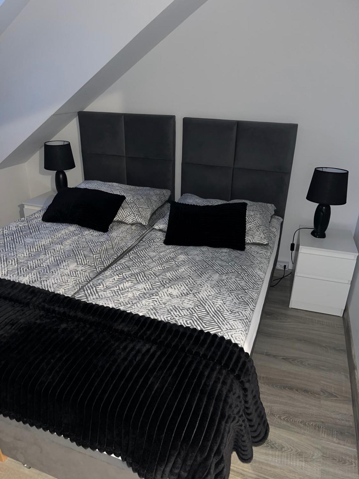 Apartamenty Na Wzgorzu Ińsko Esterno foto